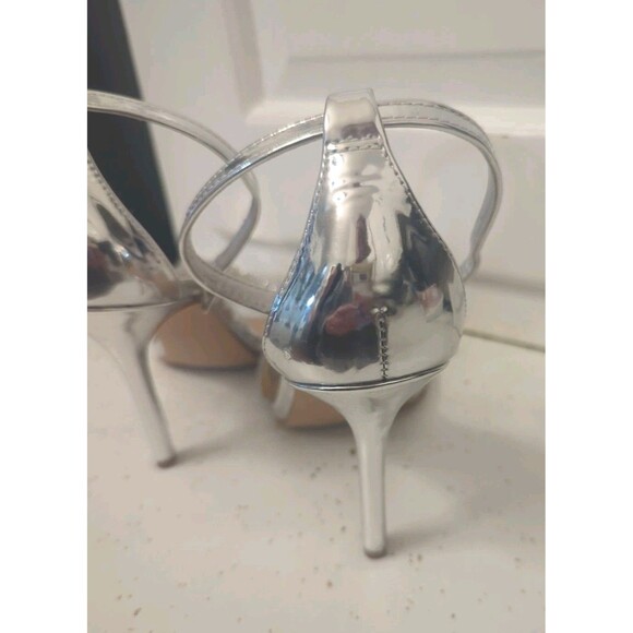 STEVE MADDEN Confeti Silver Women's  SZ 7.5 Ankle Strap Open Squared Toe Heels - Picture 6 of 11